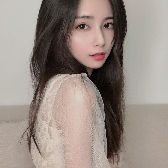 Wan Yu photo 8