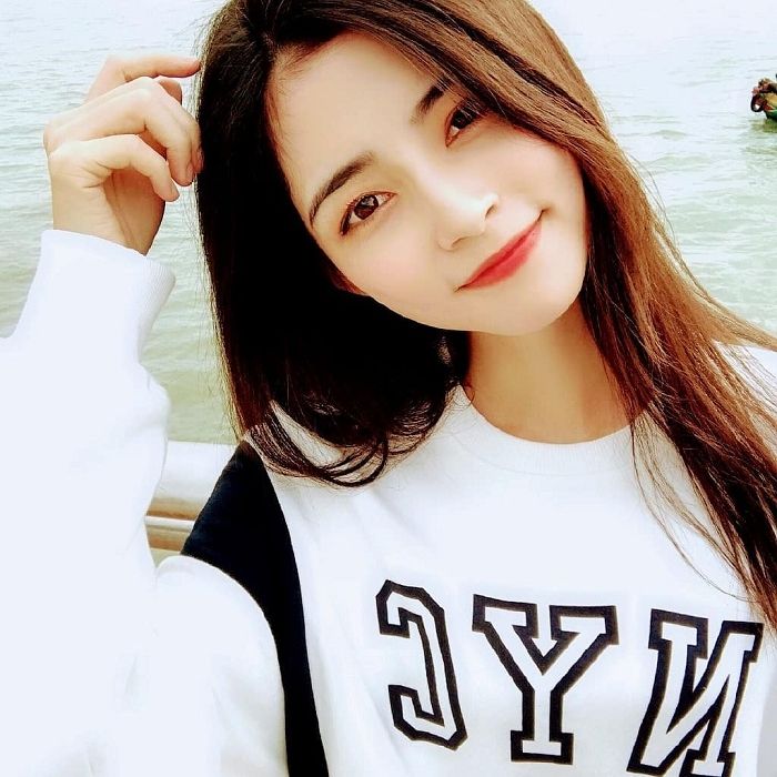 Wan Yu photo 7