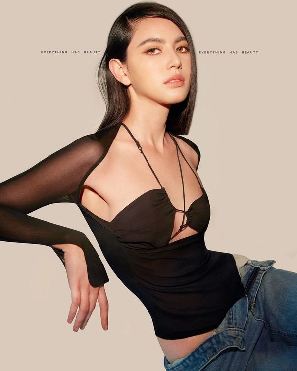 Davika Hoorne photo 3