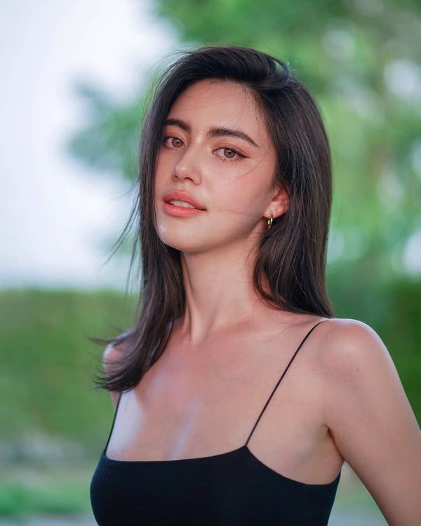 Davika Hoorne photo 10