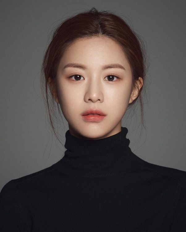Go Yoon jung photo 5
