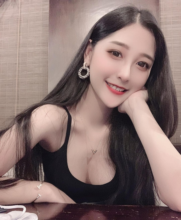 Xiangyu Zeng photo 10