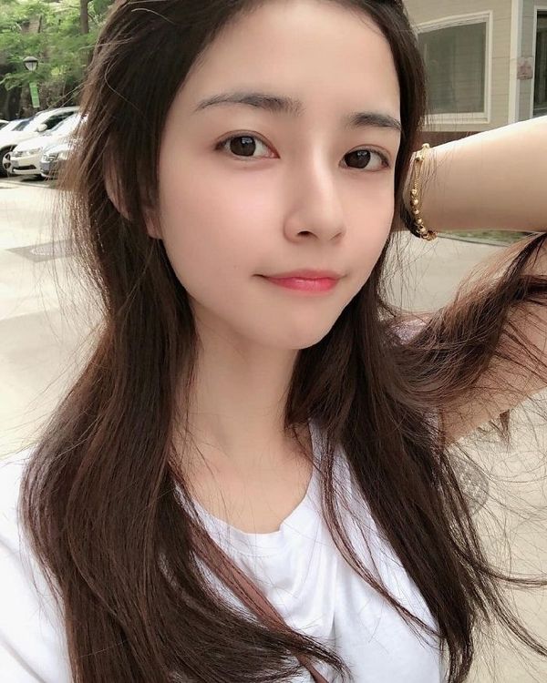 Wan Yu photo 3