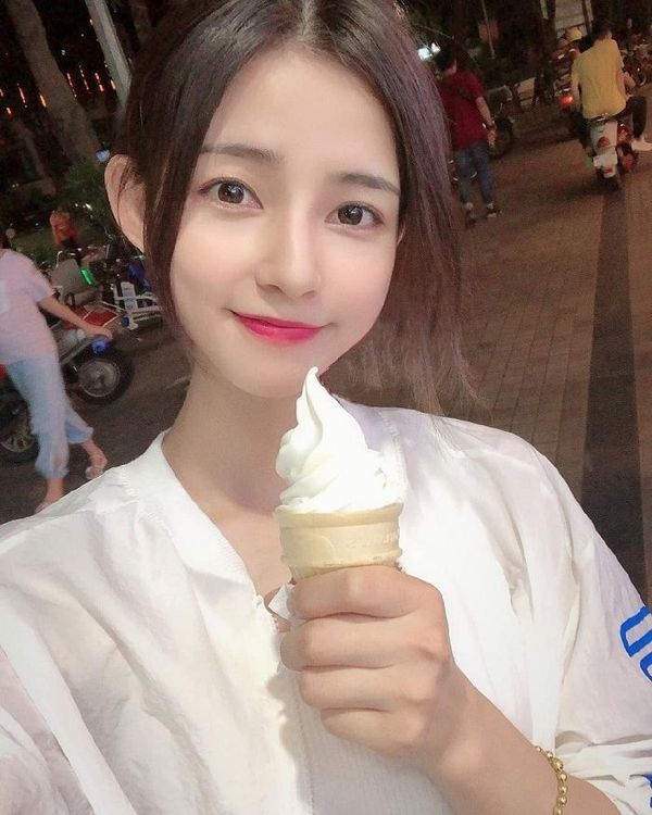 Wan Yu photo 18