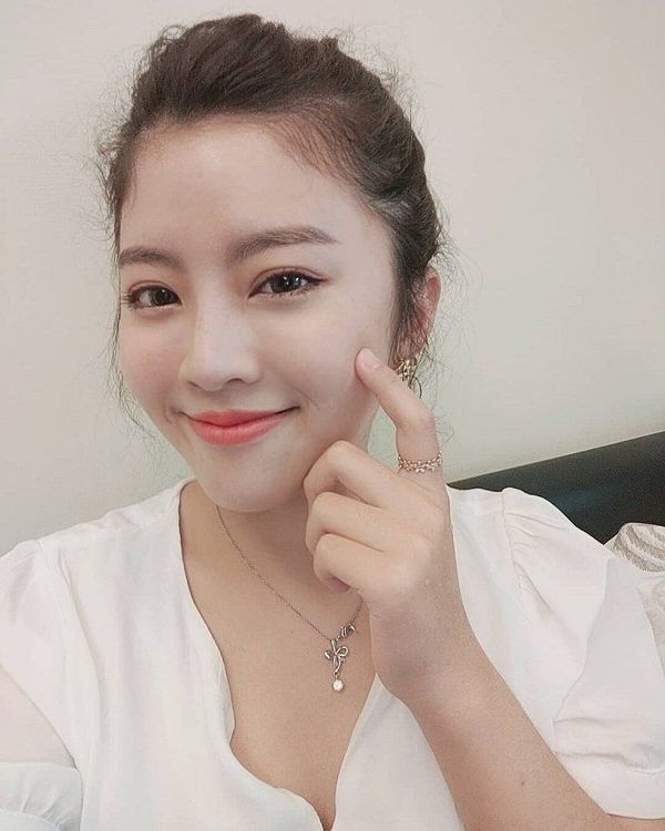 Huang Bian Jie photo 6