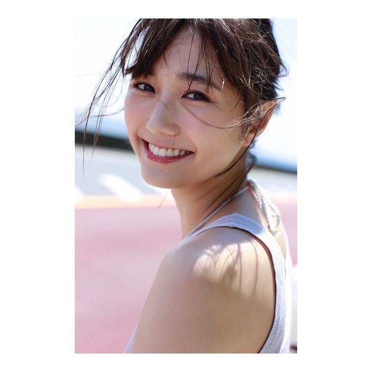 Yuuna Suzuki photo 3